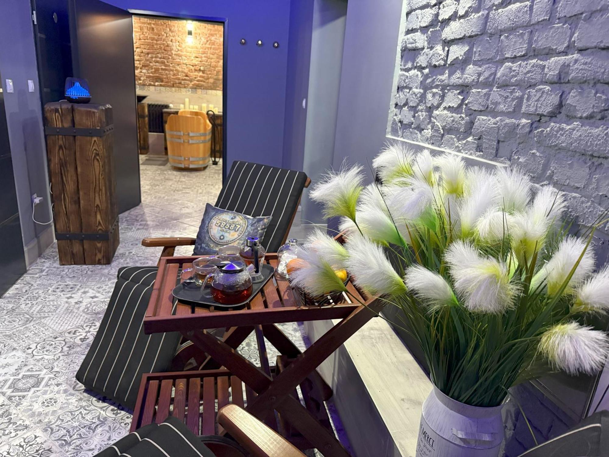 Residence Iron Cube Карлові Вари Екстер'єр фото